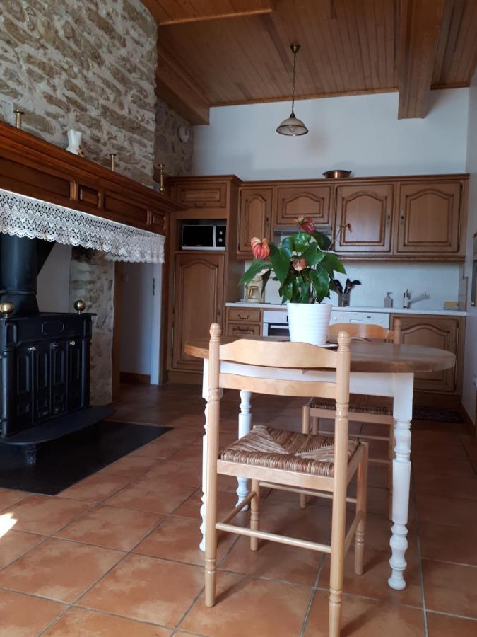 Bel Appartement Renove Dans Maison Bigourdane Pouzac Buitenkant foto