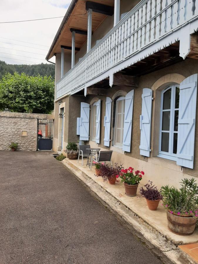 Bel Appartement Renove Dans Maison Bigourdane Pouzac Buitenkant foto
